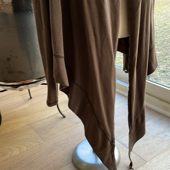 VGUC light brown Lululemon jersey cardigan - Picture 3 of 6